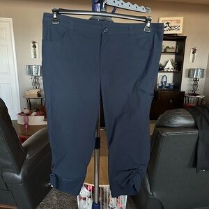 Eddie Bauer blue crop pants. Size 16